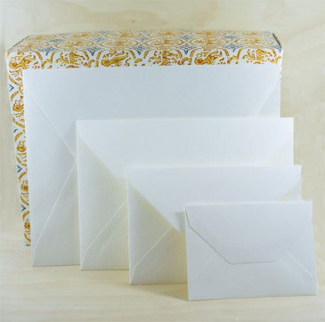 209E ENVELOPES - MEDIOEVALIS CREAM